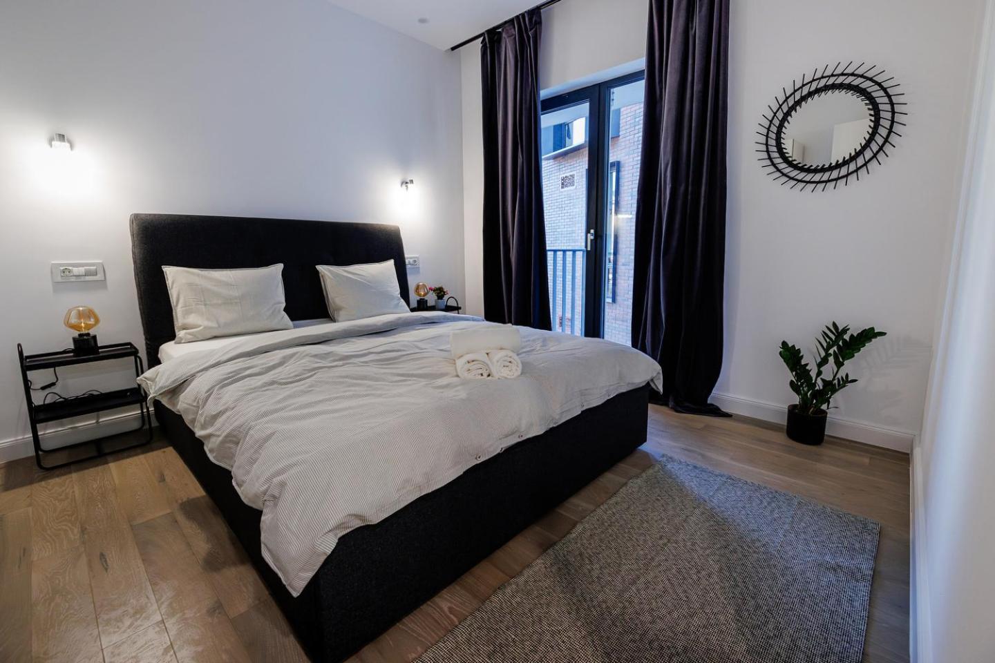 The Corner Luxe Apartment Bucharest Exterior photo